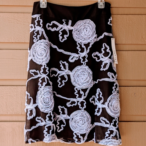 Tribal Dresses & Skirts - Tribal Black Tool Skirt | NWT